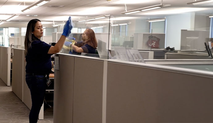 Commercial office cleaning